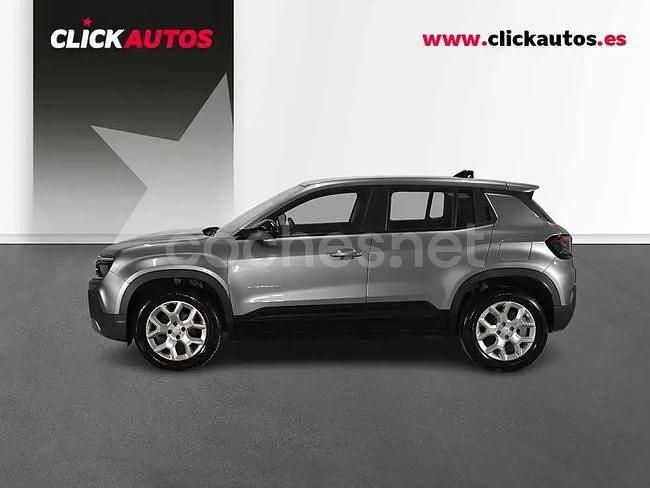 Usado Jeep Avenger Altitude 100 CV (73 kW) 2023 Gris / plata SUV