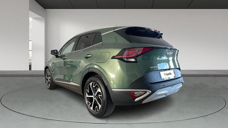 Usado Kia Sportage 136 CV (100 kW) 2022 Verde SUV