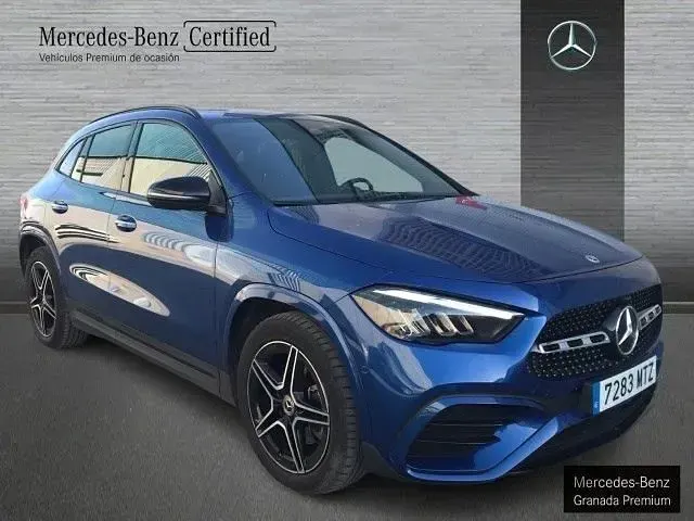 Usado Mercedes GLA200 150 CV (110 kW) 2024 Azul espectral SUV