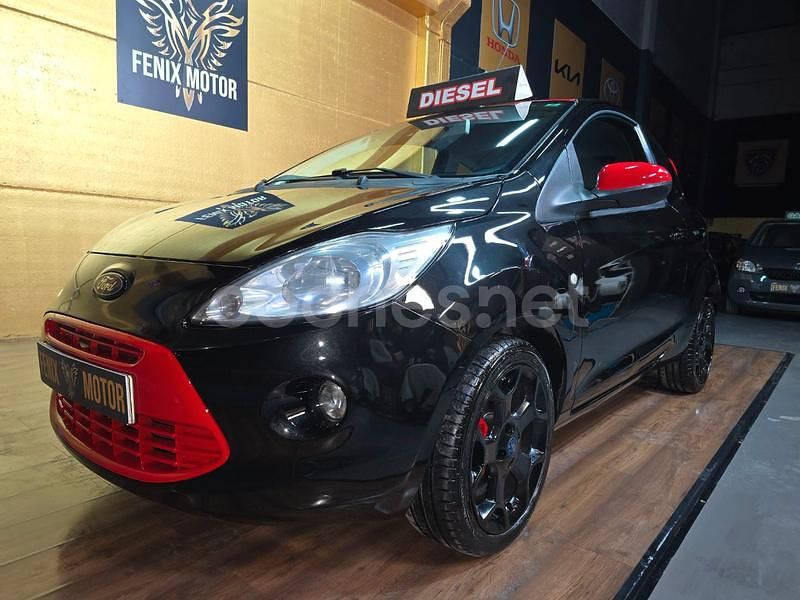 Negro Usado 2012 Ford Ka Titanium Berlina | 4590 € (Precio justo) - Imagen 1/4