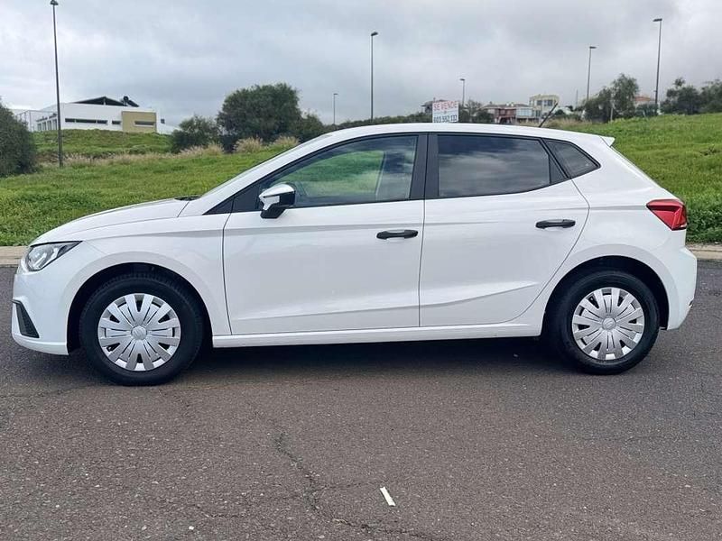 Usado Seat Ibiza Style 95 CV (69 kW) 2019 Blanco Utilitario