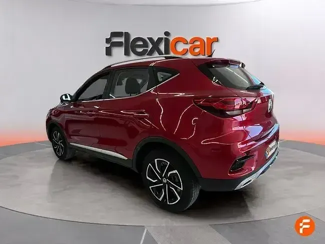 Usado MG ZS Luxury 106 CV (77 kW) 2025 Rojo SUV