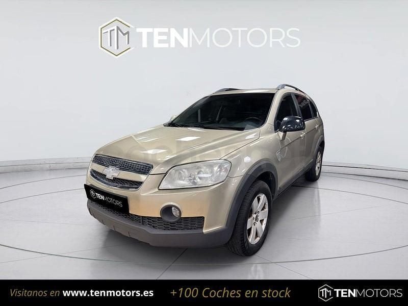 Usado Chevrolet Captiva 150 CV (110 kW) 2010 Gris / plata SUV