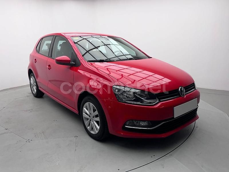 Usado VW Polo Advance 90 CV (66 kW) 2016 Rojo Berlina