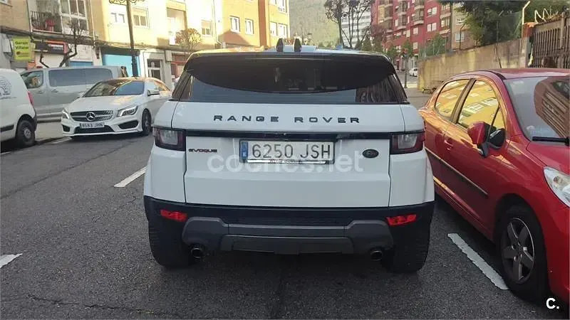 Usado Land Rover Range Rover evoque SE Dynamic 150 CV (110 kW) 2016 Blanco SUV