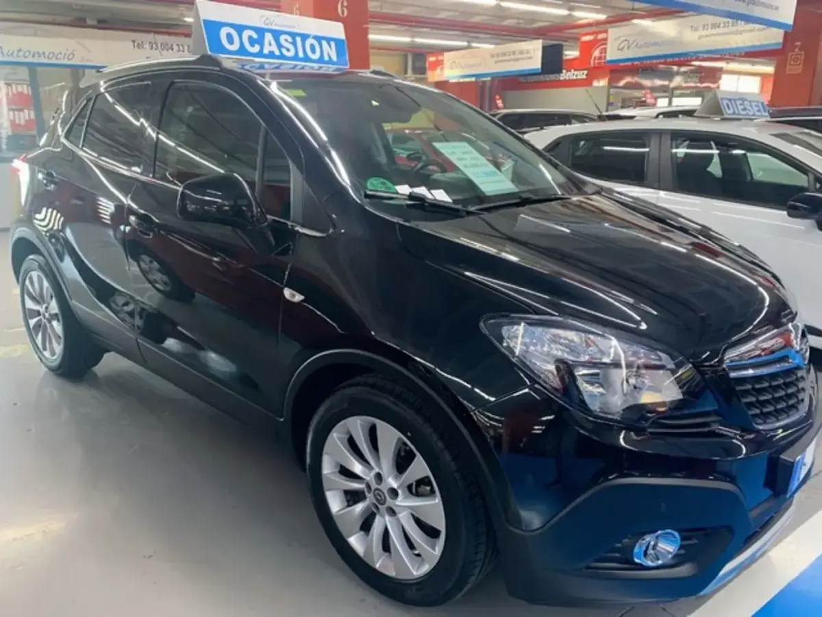 Usado Opel Mokka Selective 140 CV (102 kW) 2016 Negro SUV