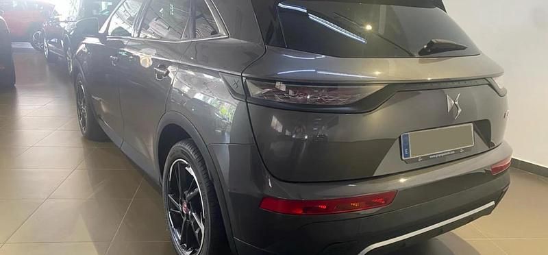 Usado DS Automobiles DS7 Crossback Performance 131 CV (96 kW) 2018 Evl  pintura gris platinium SUV