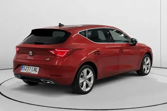 Usado Seat Leon FR 204 CV (150 kW) 2021