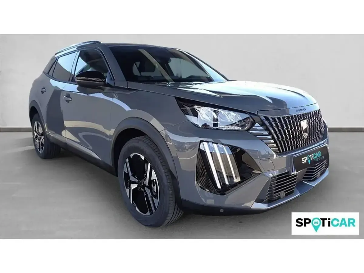 Usado Peugeot 2008 Allure 145 CV (106 kW) 2025 Gris SUV