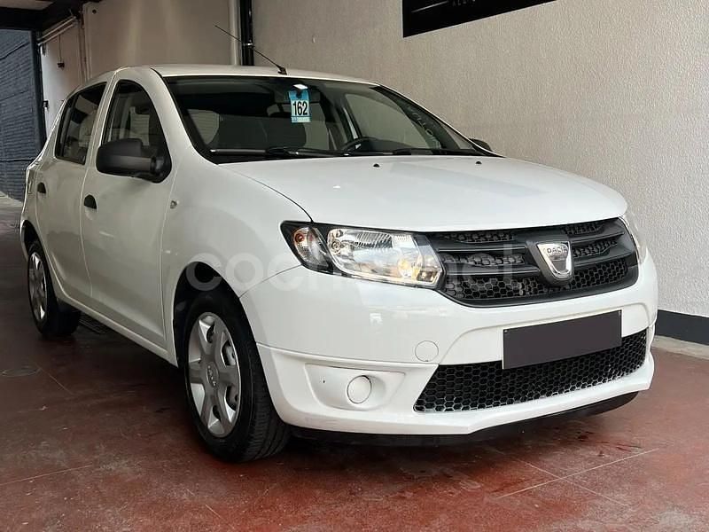 Blanco Usado 2015 Dacia Sandero Ambiance Utilitario | 6250 € (Buen precio) - Imagen 1/4