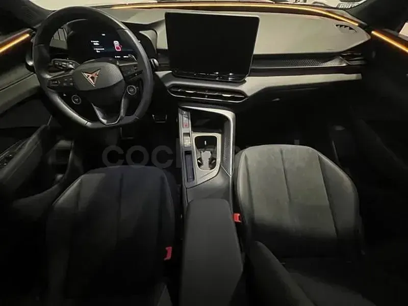 Usado Cupra Terramar VZ 272 CV (200 kW) 2025 Gris / plata SUV