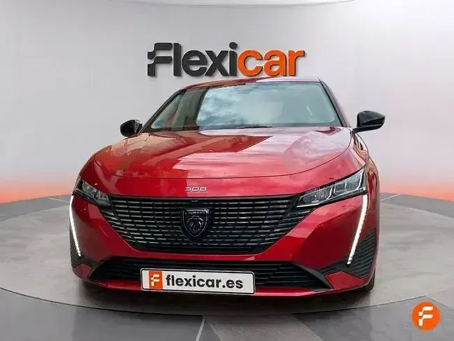 Usado Peugeot 308 Allure 130 CV (95 kW) 2024 Rojo Berlina
