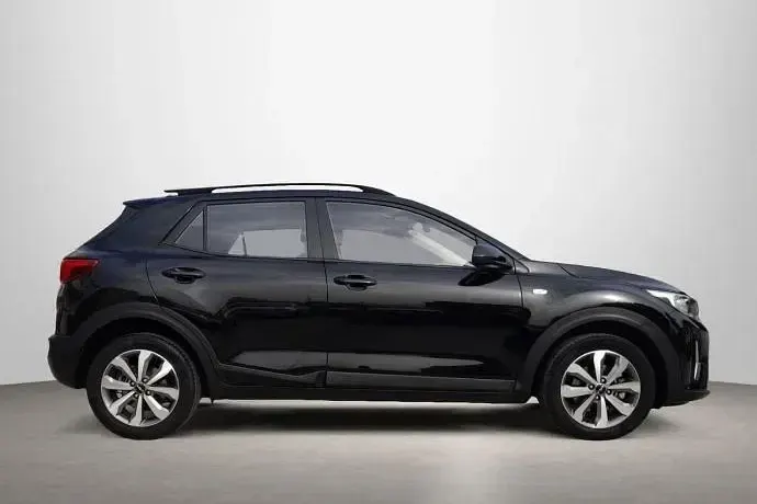 Usado Kia Stonic 100 CV (73 kW) 2022 SUV