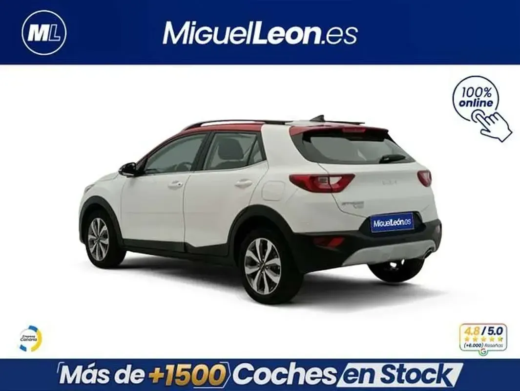 Usado Kia Stonic 120 CV (88 kW) 2021 Blanco SUV