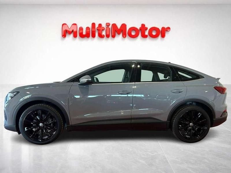 Usado Audi Q4 e-tron 125 kW (170 HP) 2022 Cinzento SUV
