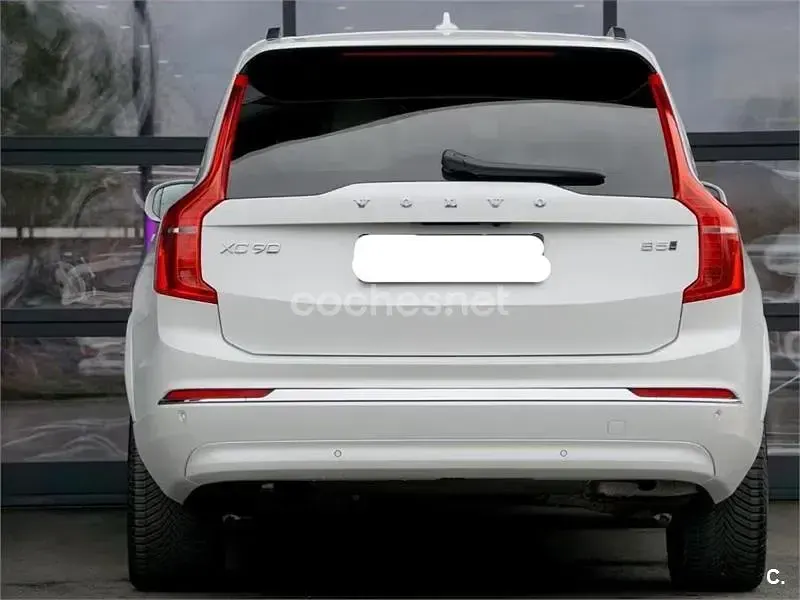 Usado Volvo XC90 Plus 235 CV (172 kW) 2024 Blanco SUV