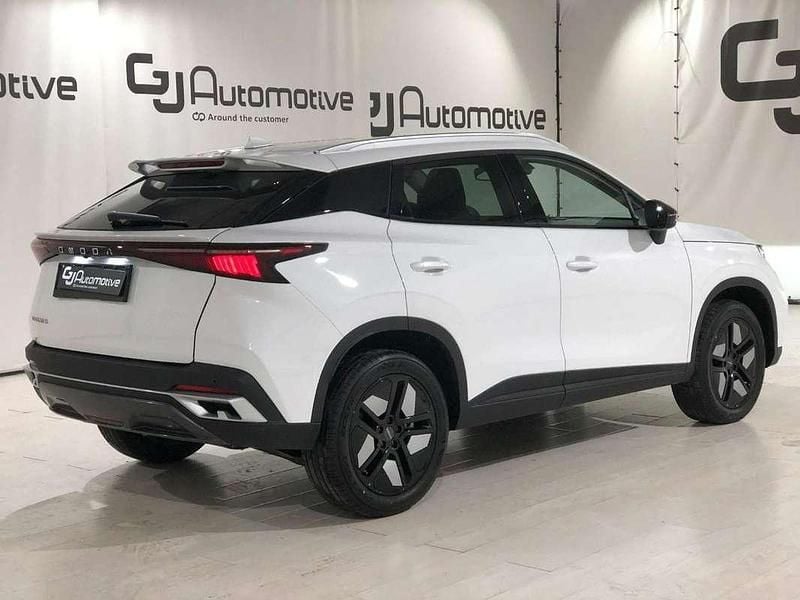 Nuevo Omoda 5 147 CV (108 kW) 2025 Blanco SUV