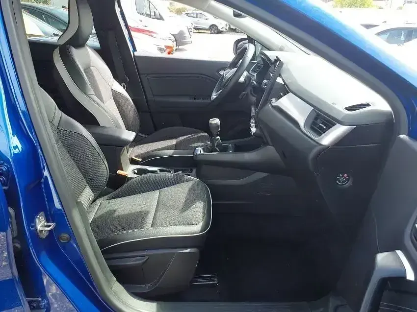 Usado Renault Captur Techno 91 CV (66 kW) 2024 Azul SUV