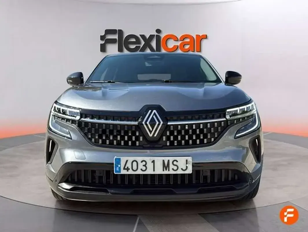 Usado Renault Austral Equilibre 140 CV (102 kW) 2024 Gris SUV