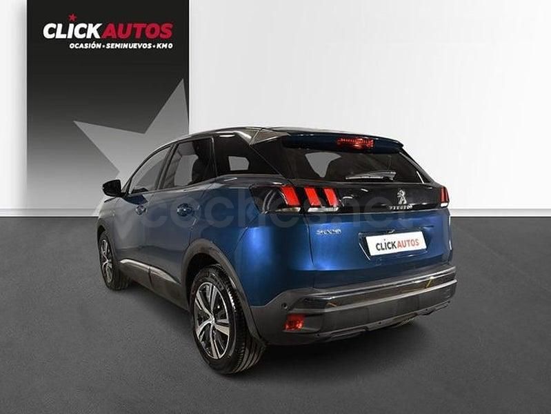 Usado Peugeot 3008 Allure 130 CV (95 kW) 2023 Azul SUV