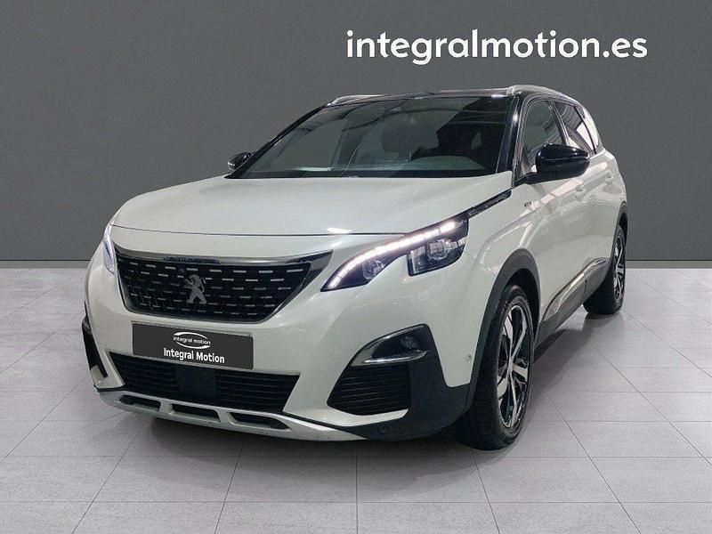 Usado Peugeot 5008 GT-line 130 CV (95 kW) 2019 Blanco Monovolumen