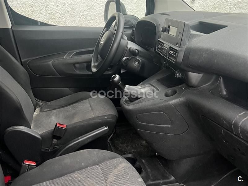 Usado Citroën Berlingo Live 102 CV (75 kW) 2019 Blanco Monovolumen