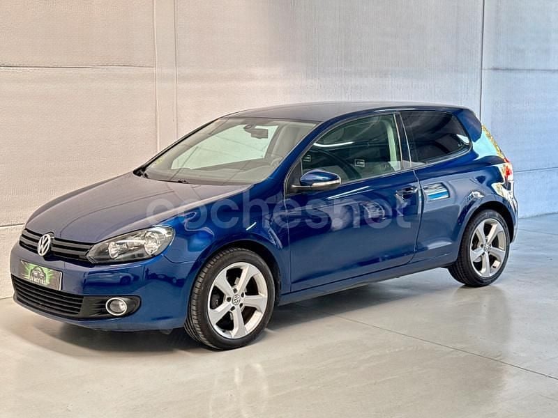 Azul Usado 2011 VW Golf VI Berlina | 6990 € (Precio justo) - Imagen 1/4