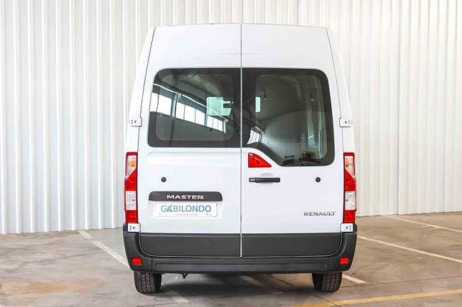 Usado Renault Master 136 CV (100 kW) 2021 Blanco Berlina