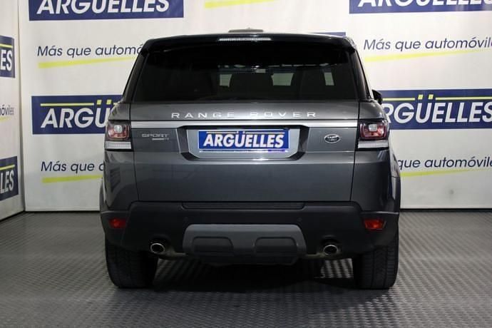 Usado Land Rover Range Rover SE 258 CV (189 kW) 2015 Gris / plata SUV