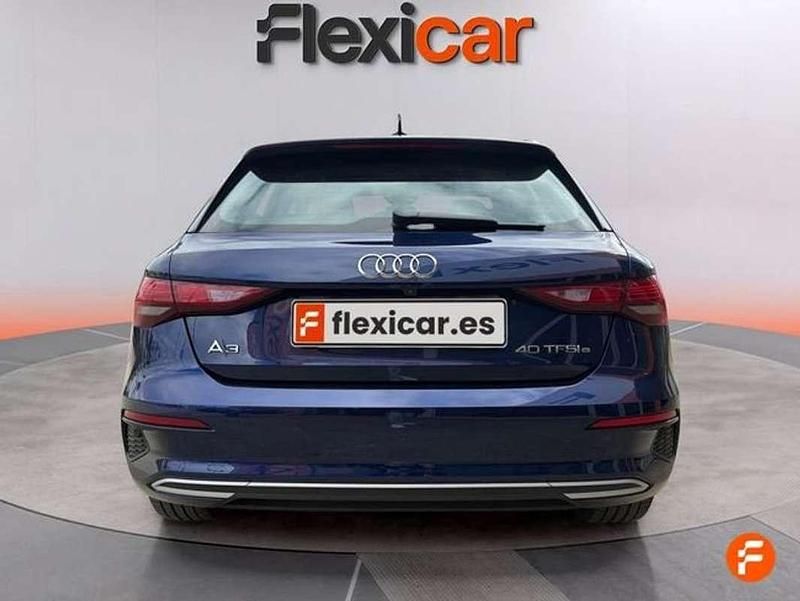 Usado Audi A3 Sportback e-tron Advanced 204 CV (150 kW) 2022 Azul Utilitario