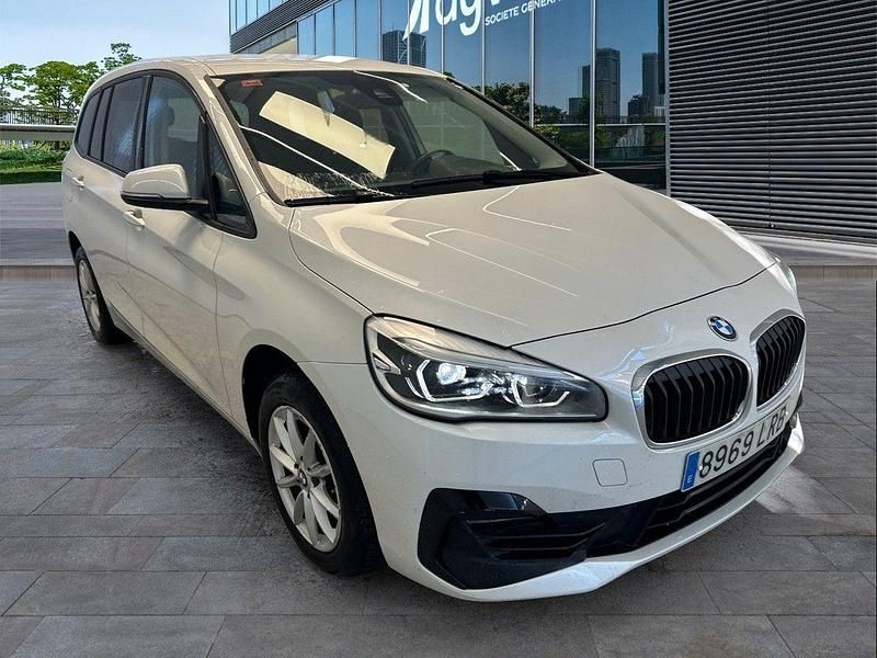 Usado BMW 216 Gran Tourer 116 CV (85 kW) 2021 Blanco Monovolumen