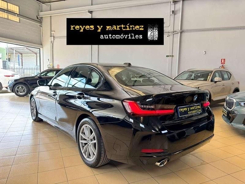 Usado BMW 318 Luxury Line 150 CV (110 kW) 2023 Negro Berlina