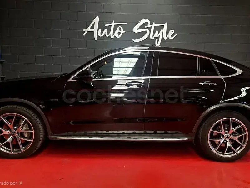 Usado Mercedes GLC300de 306 CV (225 kW) 2021 Negro Coupe