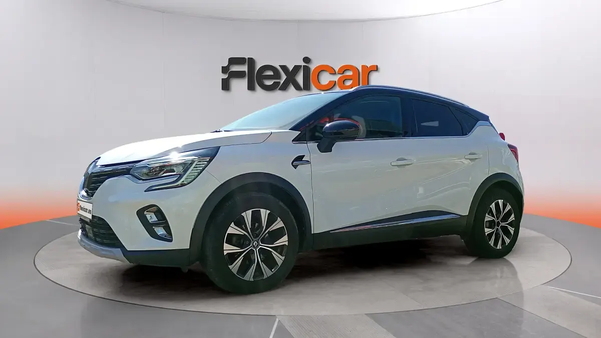 Usado Renault Captur Techno 91 CV (66 kW) 2023 Blanco SUV