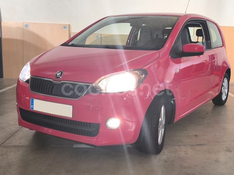 Usado Skoda Citigo Ambition 60 CV (44 kW) 2013 Rojo Utilitario