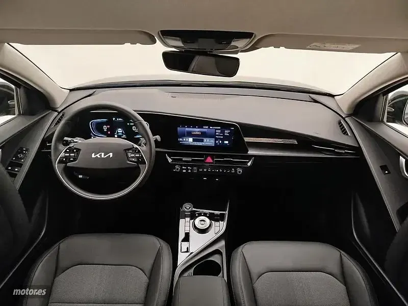 Usado Kia Niro 129 CV (94 kW) 2024 Negro SUV