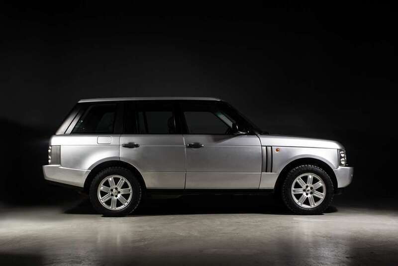Usado Land Rover Range Rover HSE 286 CV (210 kW) 2002 Gris SUV