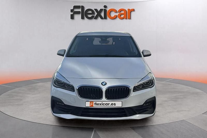 Usado BMW 216 Active Tourer 116 CV (85 kW) 2018 Blanco Monovolumen