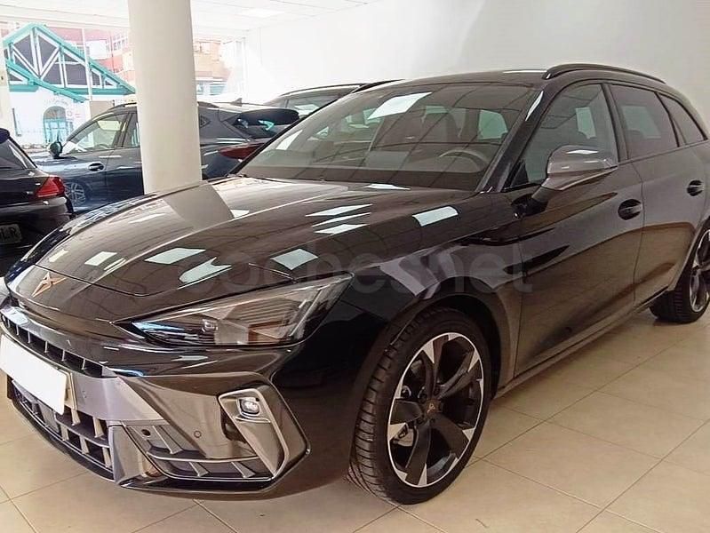 Begagnad Cupra Leon 150 HK (110 kW) 2024 Svart Kombi