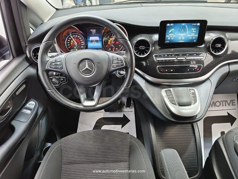 Usado Mercedes V250 Avantgarde 190 CV (139 kW) 2023 Negro Monovolumen