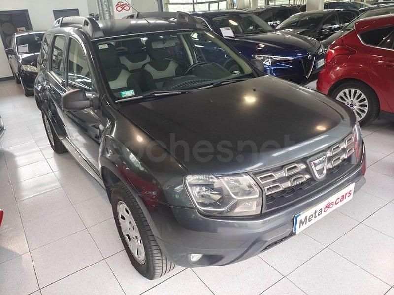 Usado Dacia Duster Ambiance 125 CV (91 kW) 2016 Gris / plata SUV