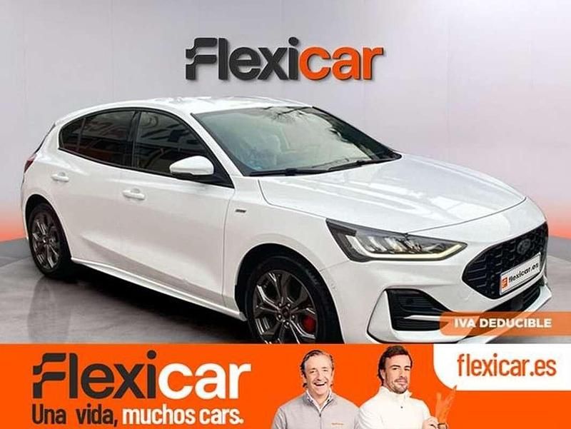 Usado Ford Focus ST-Line 125 CV (91 kW) 2022 Blanco Berlina