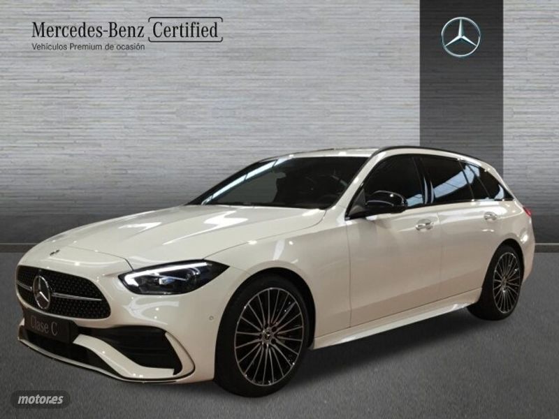 Blanco polar Usado 2024 Mercedes C300 AMG line Familiar | 58.900 € - Imagen 1/4