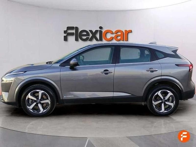 Usado Nissan Qashqai Acenta 190 CV (139 kW) 2024 Gris SUV