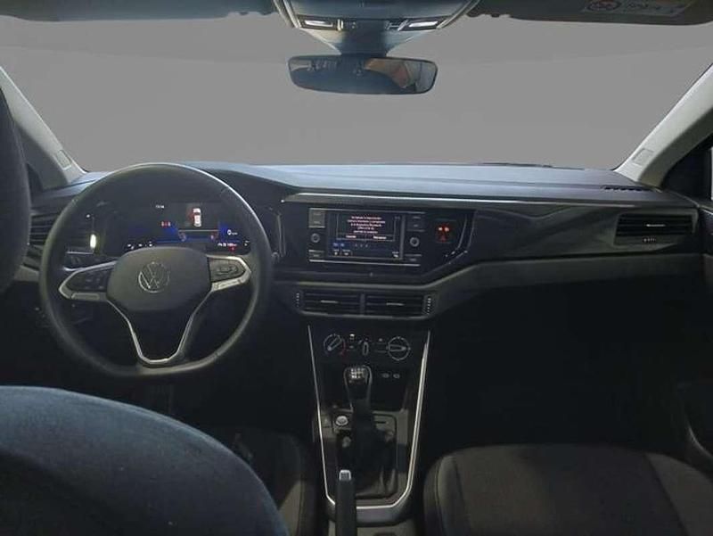 Usado VW Taigo 95 CV (69 kW) 2024 Gris SUV