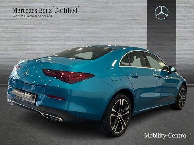 Usado Mercedes CLA250e 218 CV (160 kW) 2024 Azul híper Coupe