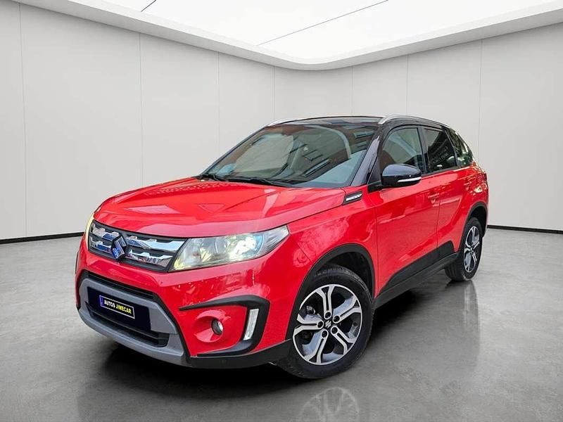 Usado Suzuki Vitara GLX 120 CV (88 kW) 2017 Rojo SUV