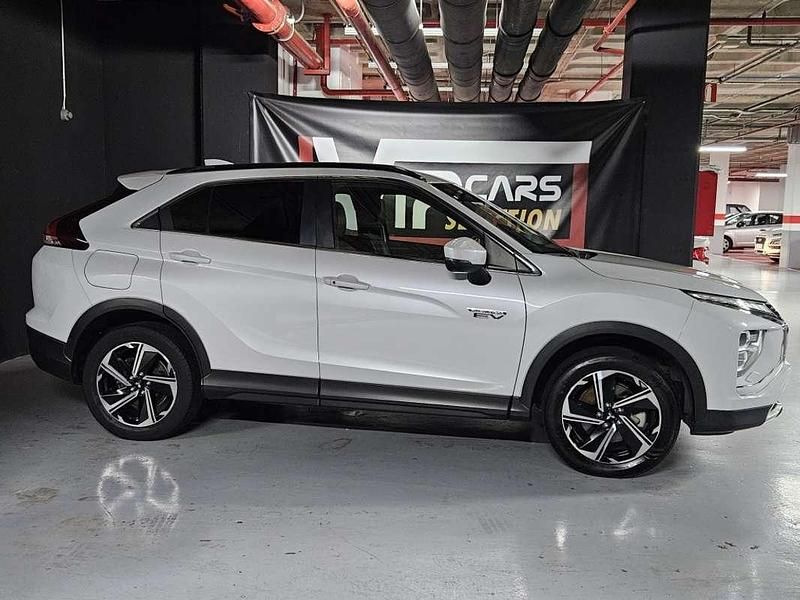 Usado Mitsubishi Eclipse Cross 188 CV (138 kW) 2021 Blanco SUV