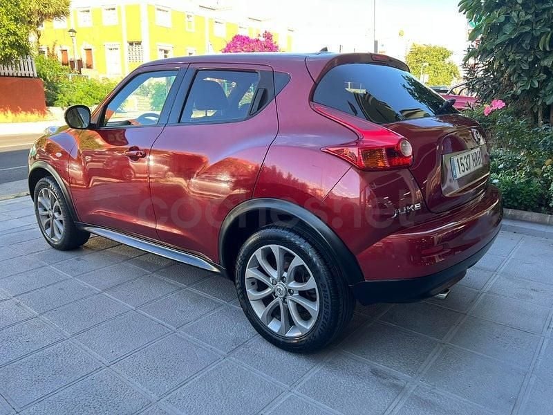 Usado Nissan Juke Acenta 117 CV (86 kW) 2013 Granate SUV