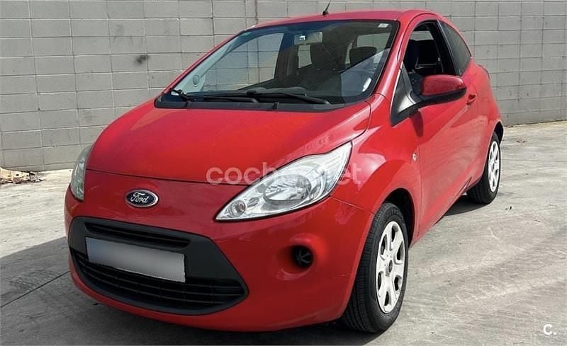 Usado Ford Ka 69 CV (50 kW) 2013 Rojo Berlina